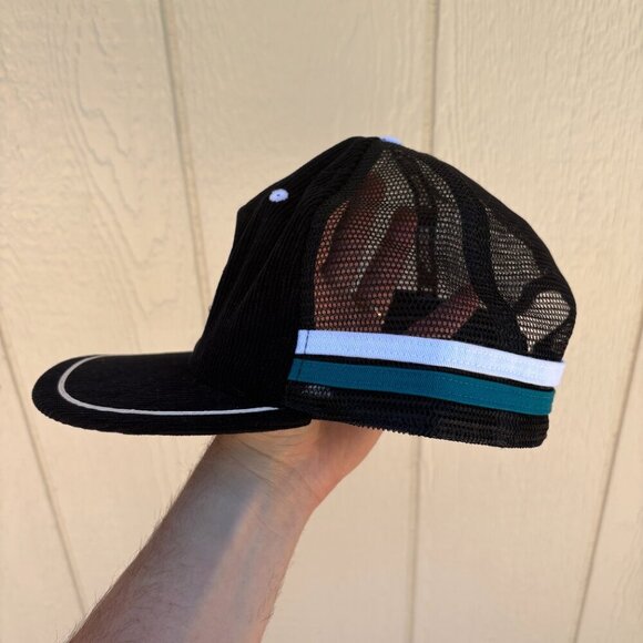 San Jose Sharks Sportiqe Evolve Corduroy Mesh Snapback Hat Black One Size Hockey - Picture 4 of 7